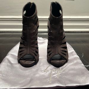 Giuseppe Zanotti Brown Suede 37.5 heels